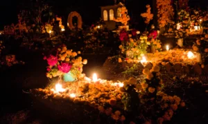 GettyImages 1185895525 300x180 - Día de Muertos: Tradición que Honra la Vida