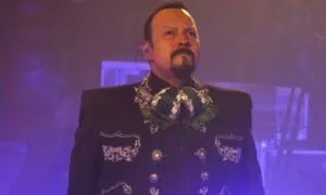 cuartoscuro pepe aguilar5 142149 1024x576 1 300x180 - Pepe Aguilar es abucheado en concierto