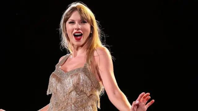 f5c1a750 99df 11ee af08 61f1a330a4d6.jpg - Taylor Swift es la más escuchada de Spotify en 2024