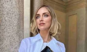 chiara ferragni taglio corto 300x180 - Chiara Ferragni enfrentará juicio por fraude