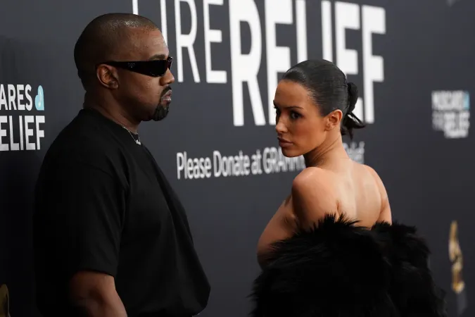 Bianca Censori y Kanye West 2 - Desactivan la cuenta de Kanye West en X