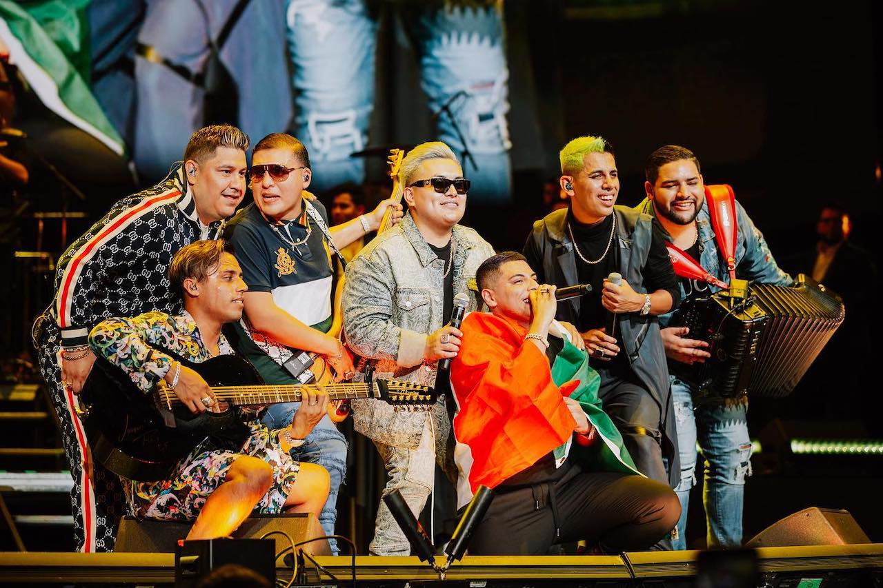 boeltos grupo firme tijuana - Grupo Firme cancela presentación en el Carnaval de Mazatlán