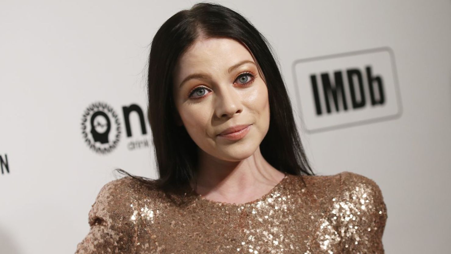 gettyimages 1199767052 20250226183701011 - Michelle Trachtenberg tuvo un trasplante de hígado