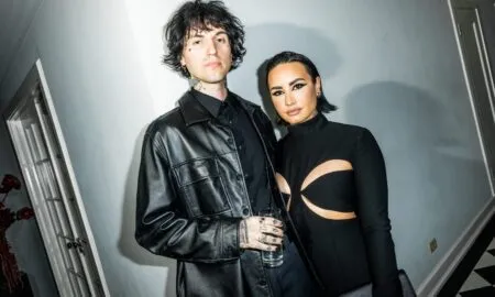 demi lovato jordan lutes lp today main 231217 24a899 450x270 - Demi Lovato se casa con Jordan Lutes