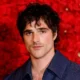 descarga 88 80x80 - Así luce Jacob Elordi como el icónico monstruo de 'Frankenstein'