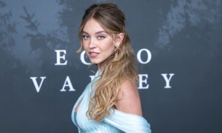 echo valley european premiere arrivals 450x270 - Sydney Sweeney lanzará su propia marca de lencería