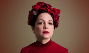 natalia lafourcade portyap 01 300x180 - Natalia Lafourcade anuncia que espera a su primer hijo
