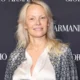 pamela anderson opens up about her decision to go makeup v0 kgvYwarUnvwpvy2fLdwDuhOLQ6fS88TJk0 wNnLN4tk 80x80 - El regreso de Pamela Anderson como ícono del cine 