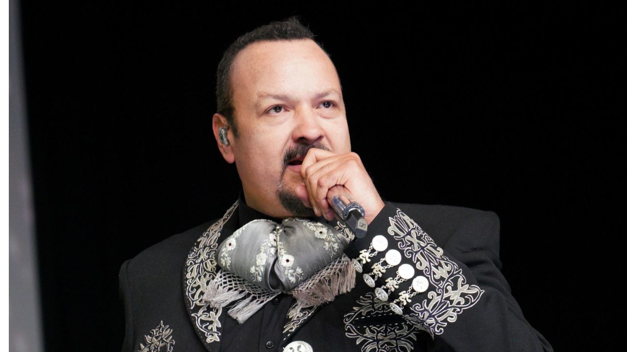 showbiz 8 - Pepe Aguilar reta a haters que atacan desde el anonimato
