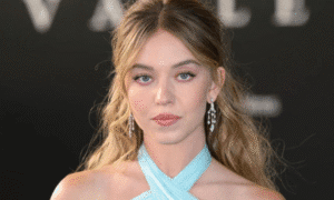 Captura de pantalla 2025 07 03 103114 1200x675 1 300x180 - Sydney Sweeney y Scooter Braun comienzan una relación amorosa