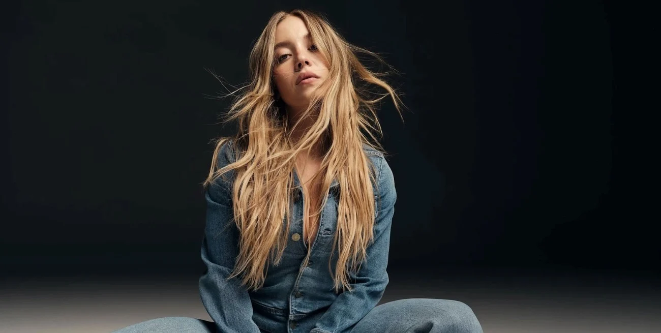 FanZGySAZ 1300x655  1 - Sydney Sweeney evita comentar la controversia con American Eagle