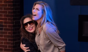 78226edc34cc canalunicable568564766185365537210554907720675733073452970n 300x180 - Yolanda Andrade regresa a "Montse & Joe" entre lágrimas y abrazos