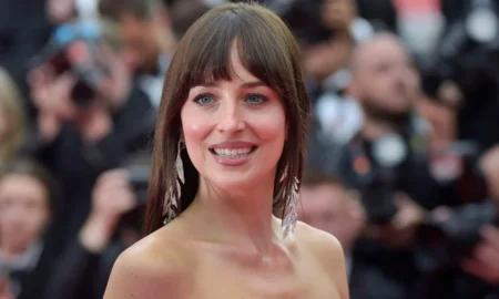 dakota johnson hollywood jpg 450x270 - Dakota Johnson se da otra oportunidad en el amor