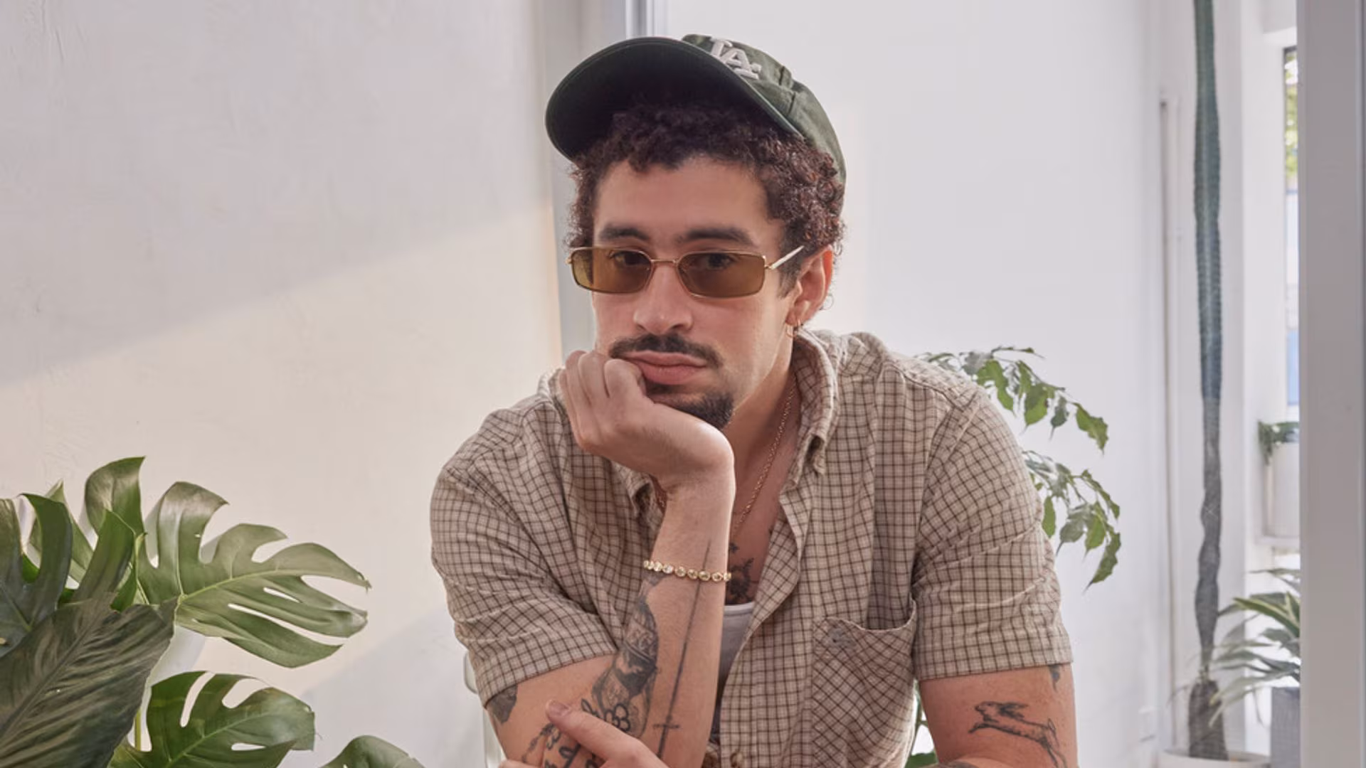 6407899e3383 applemusicradioapplemusic6 - Bad Bunny activa reembolsos en México por cambios en su escenario “La Casita”