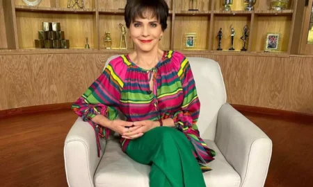 descarga 2 450x270 - Pati Chapoy señala a Melenie Carmona: “Estás viva gracias a tu mamá”