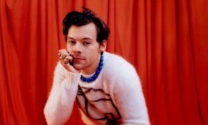 Harry Hero 300x180 - Harry Styles arrasa en México y agota cinco conciertos