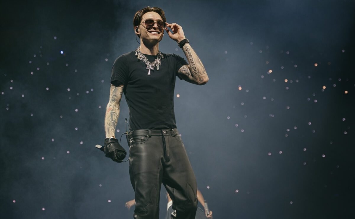 PesoPluma Spotify 1 1200x741 - Peso Pluma, en pol&eacute;mica por narcocorridos