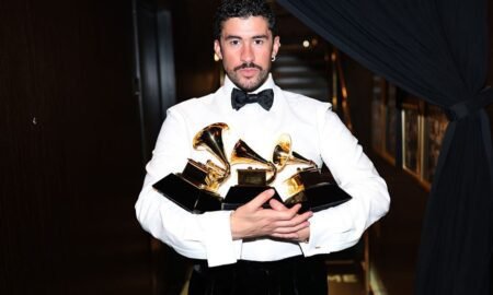 gettyimages 2259508025 450x270 - Bad Bunny hace historia y gana álbum del año en los Grammy