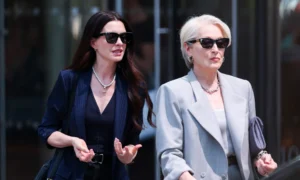 meryl streep y anne hathaway 300x180 - Hathaway y Streep brillan en la Casa Azul en CDMX